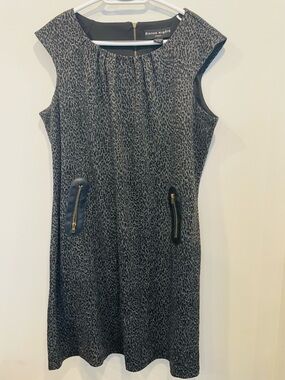 Bianca Nygård Textured Black & Gray Shift Dress